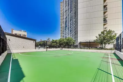 3930 N Pine Grove Avenue #2912, Chicago, IL 60613 - Photo 35