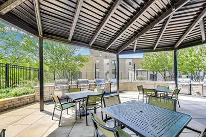 3930 N Pine Grove Avenue #2912, Chicago, IL 60613 - Photo 29