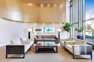 3930 N Pine Grove Ave, Chicago, IL 60613 - Photo 7