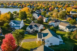 2108 Brookshire Estates Ct, Plainfield, IL 60586 - Photo 3
