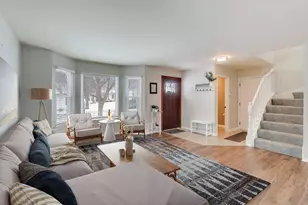 6257 Eagle Ridge Dr, Gurnee, IL 60031 - Photo 3