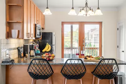 2117 W Irving Park Road #2R, Chicago, IL 60618 - Photo 13