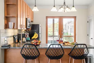 2117 W Irving Park Rd, Chicago, IL 60618 - Photo 13