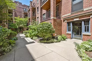 2116 N Seminary Ave, Chicago, IL 60614 - Photo 1