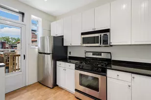 2116 N Seminary Ave, Chicago, IL 60614 - Photo 5