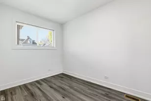 328 N Lockwood Ave, Chicago, IL 60644 - Photo 13