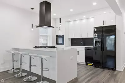 328 N Lockwood Avenue, Chicago, IL 60644 - Photo 7