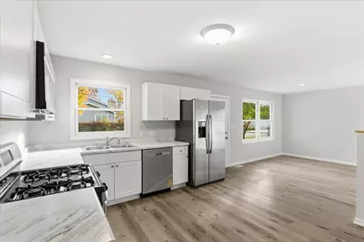 37446 E Park Lane, Lake Villa, IL 60046 - Photo 9