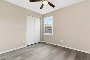 37446 E Park Ln, Lake Villa, IL 60046 - Photo 15