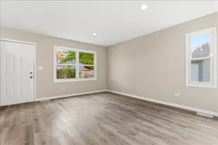 37446 E Park Ln, Lake Villa, IL 60046 - Photo 3