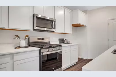 1115 Bluebell Lane, Bartlett, IL 60103 - Photo 5