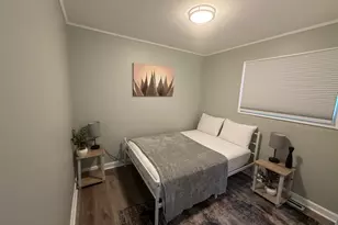 362 Marion Ct, Wheeling, IL 60090 - Photo 5