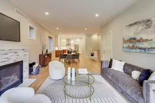 4135 N Kenmore Ave, Chicago, IL 60613 - Photo 3