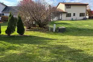 4950 Tarrington Dr, Hoffman Estates, IL 60010 - Photo 41