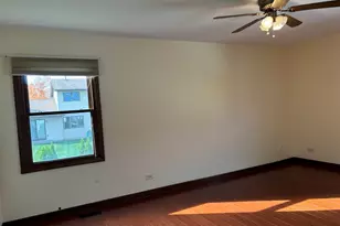 4950 Tarrington Dr, Hoffman Estates, IL 60010 - Photo 17