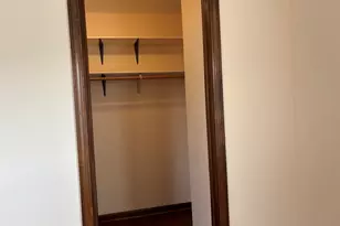 4950 Tarrington Dr, Hoffman Estates, IL 60010 - Photo 23