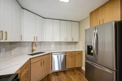 6033 N Sheridan Road #18K, Chicago, IL 60660 - Photo 11