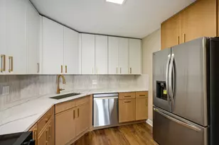 6033 N Sheridan Rd, Chicago, IL 60660 - Photo 11