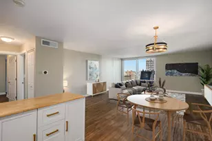 6033 N Sheridan Rd, Chicago, IL 60660 - Photo 3