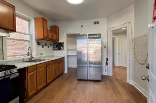 6113 S Sacramento Ave, Chicago, IL 60629 - Photo 5