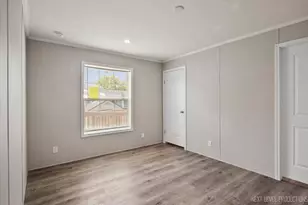 310 Apollo Ct, Round Lake, IL 60073 - Photo 13