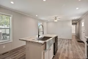 310 Apollo Ct, Round Lake, IL 60073 - Photo 5