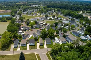 310 Apollo Ct, Round Lake, IL 60073 - Photo 27