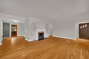 405 W Bluff St, Streator, IL 61364 - Photo 7