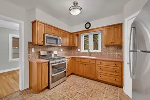 405 W Bluff St, Streator, IL 61364 - Photo 15