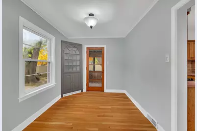 405 West Bluff Street, Streator, IL 61364 - Photo 9