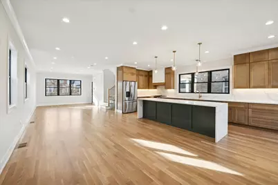 [Address not provided], Chicago, IL 60641 - Photo 7