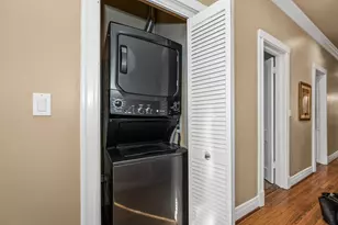 912 N Oakley Blvd, Chicago, IL 60622 - Photo 9