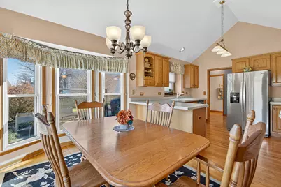 3610 Lakeview Drive, Algonquin, IL 60102 - Photo 5