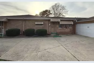 2732 Circle Drive, Markham, IL 60428 - Photo 3