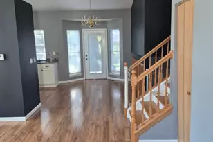 776 Chesterfield Ln, North Aurora, IL 60542 - Photo 3