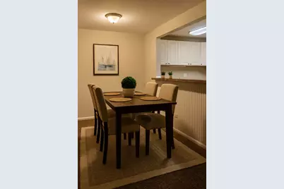 9S110 S Frontage Road #205, Willowbrook, IL 60527 - Photo 3