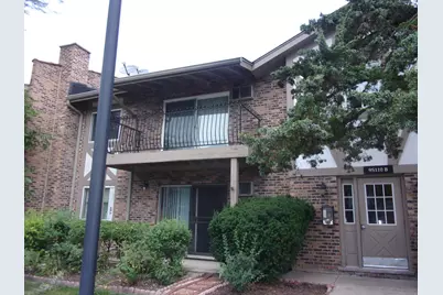 9S110 S Frontage Road #205, Willowbrook, IL 60527 - Photo 1