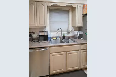 [Address not provided], Blue Island, IL 60406 - Photo 7