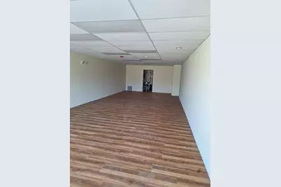 8801 S Roberts Road, Hickory Hills, IL 60457 - Photo 5