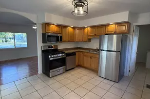 1309 Maplepark Dr, Champaign, IL 61821 - Photo 9