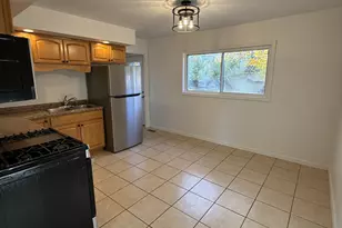 1309 Maplepark Dr, Champaign, IL 61821 - Photo 11