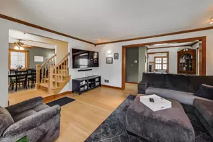 1607 S Ashland Ave, Park Ridge, IL 60068 - Photo 3