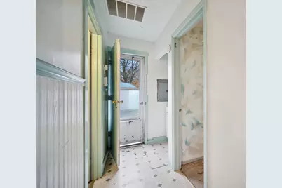 215 2nd Street, Elgin, IL 60123 - Photo 5