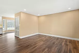 6521 Grassridge Rd, Rockford, IL 61108 - Photo 5