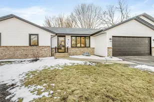 6521 Grassridge Rd, Rockford, IL 61108 - Photo 3