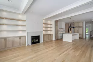 4132 N Claremont Ave, Chicago, IL 60618 - Photo 3