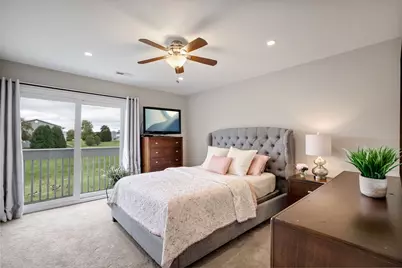 17438 W Walnut Lane, Gurnee, IL 60031 - Photo 9