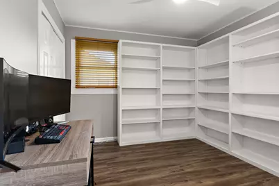 3916 Liberty Boulevard, Westmont, IL 60559 - Photo 3