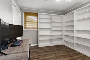 3916 Liberty Blvd, Westmont, IL 60559 - Photo 3