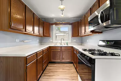 3916 Liberty Boulevard, Westmont, IL 60559 - Photo 5